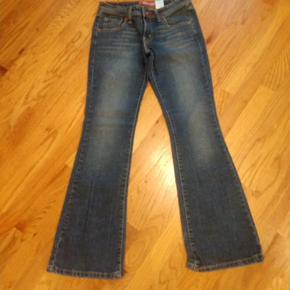 Vintage Levi's Super low 518 boot cut jeans - Picture 6 of 6